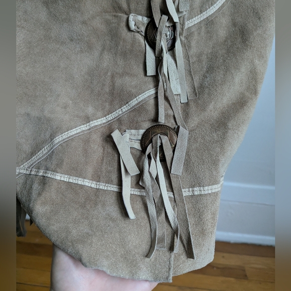 70s Vintage American Indian Inspired Suede Concho Fringed Midi Skirt Size M - Picture 6 of 9